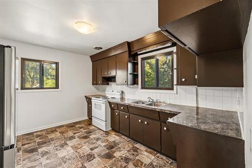 829 Talbot Ave, Winnipeg, MB 