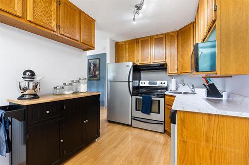 1121 Kimberly Ave, Winnipeg, MB 