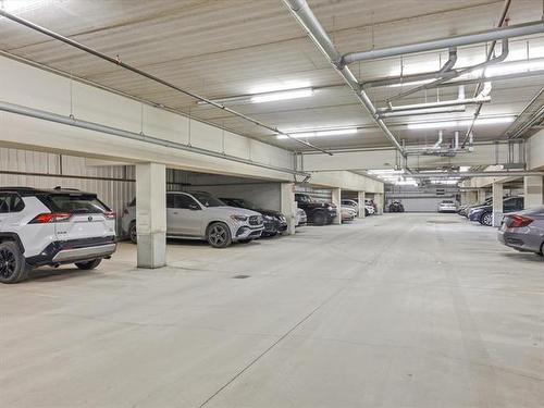 715-80 Barnes St, Winnipeg, MB 