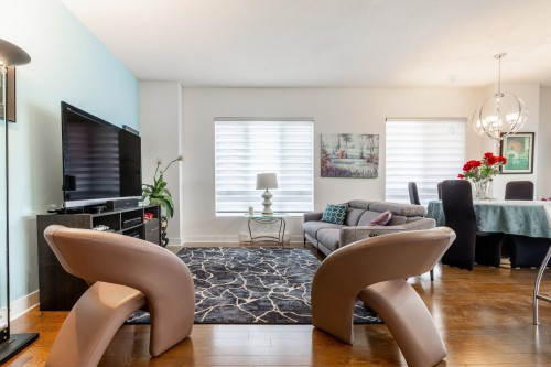 Living Room - 304-7755 Boul. St-Martin O., Laval (Sainte-Dorothée), QC - Indoor Photo Showing Living Room