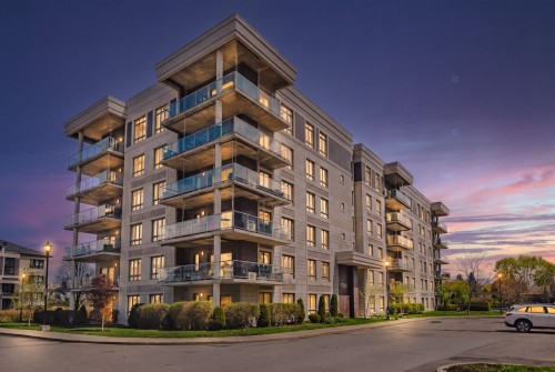 Front of Structure - 304-7755 Boul. St-Martin O., Laval (Sainte-Dorothée), QC - Outdoor With Facade