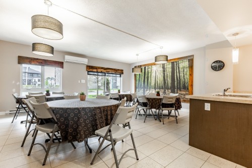 Common room - 304-7755 Boul. St-Martin O., Laval (Sainte-Dorothée), QC - Indoor Photo Showing Dining Room