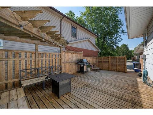 565 Plympton Street, Plympton-Wyoming, ON 