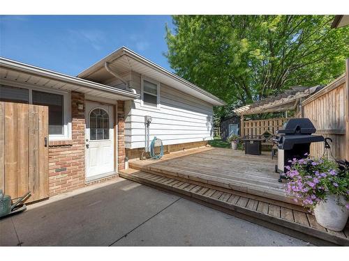 565 Plympton Street, Plympton-Wyoming, ON 
