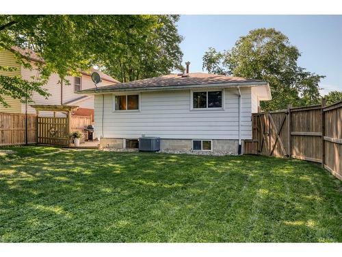 565 Plympton Street, Plympton-Wyoming, ON 