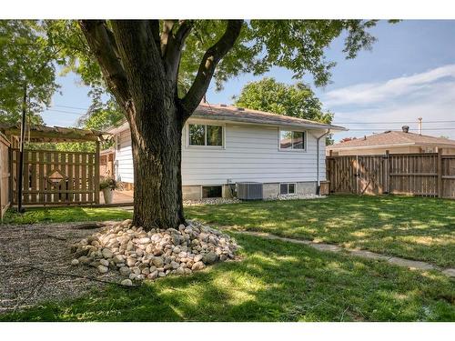 565 Plympton Street, Plympton-Wyoming, ON 