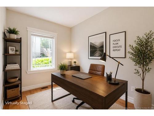 15 Gervais Crt, Fredericton, NB 