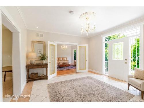 15 Gervais Crt, Fredericton, NB 
