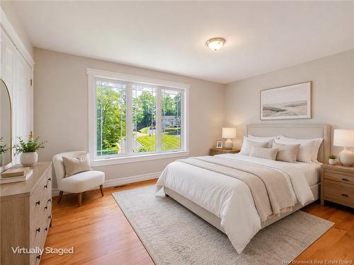 15 Gervais Crt, Fredericton, NB 