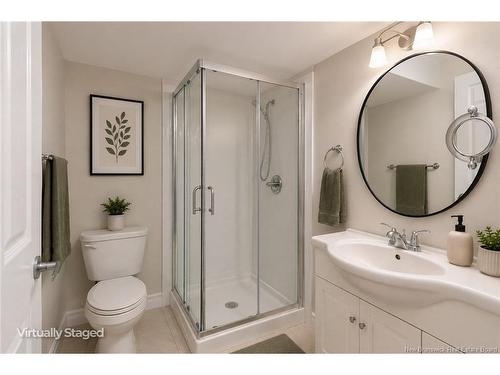 15 Gervais Crt, Fredericton, NB 