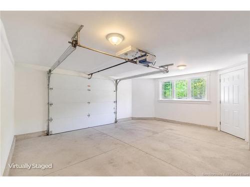 15 Gervais Crt, Fredericton, NB 