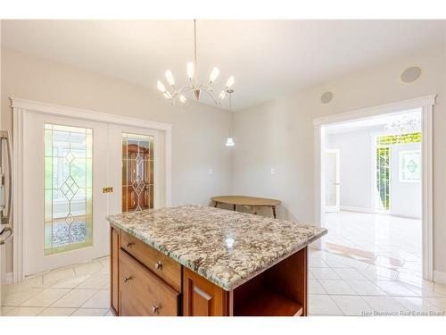 15 Gervais Crt, Fredericton, NB 