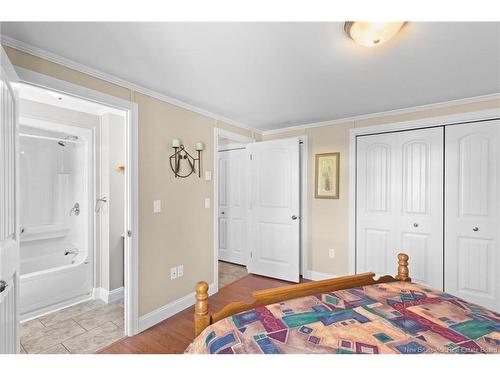 170 Manley St, Fredericton, NB 