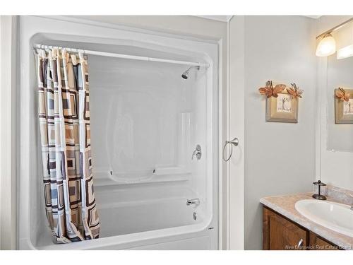 170 Manley St, Fredericton, NB 