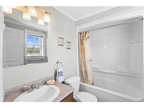 170 Manley St, Fredericton, NB 