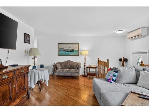 74 Quispamsis Rd, Quispamsis, NB 
