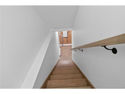 16 Cedric Crt, Dieppe, NB 