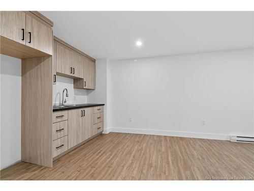 16 Cedric Crt, Dieppe, NB 