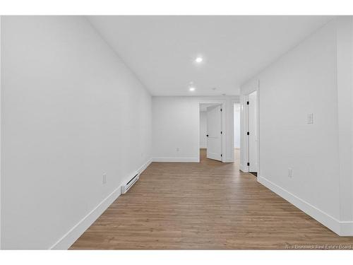 16 Cedric Crt, Dieppe, NB 