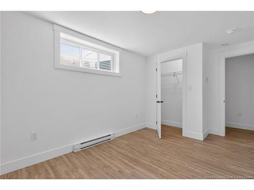 16 Cedric Crt, Dieppe, NB 