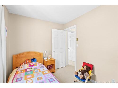 38 Carrington Lane, Fredericton, NB 