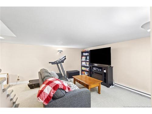 38 Carrington Lane, Fredericton, NB 