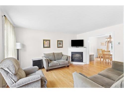 38 Carrington Lane, Fredericton, NB 