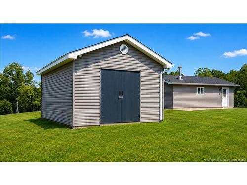 826 Ch Hinton, Dunlop, NB 