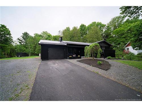 34 Simcoe Crt, Fredericton, NB 