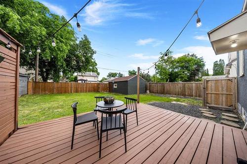 247 Linden Ave, Winnipeg, MB 