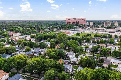 247 Linden Ave, Winnipeg, MB 