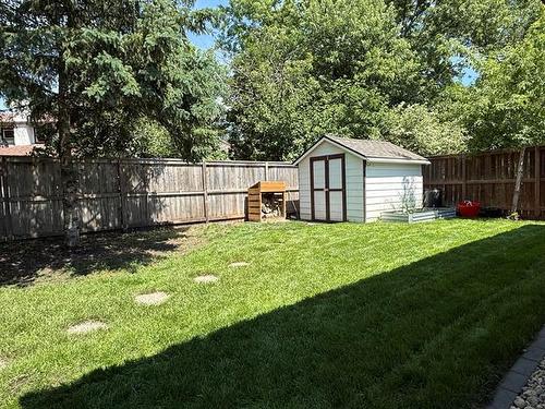 131 The Bridle Path, Winnipeg, MB 