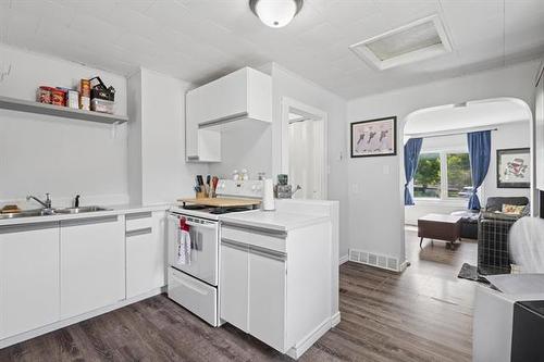 251 Ottawa Ave, Morris, MB 