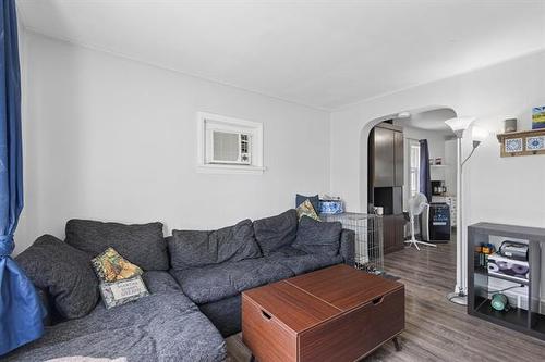 251 Ottawa Ave, Morris, MB 