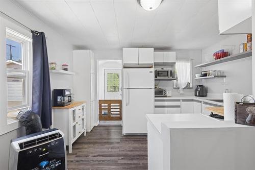 251 Ottawa Ave, Morris, MB 
