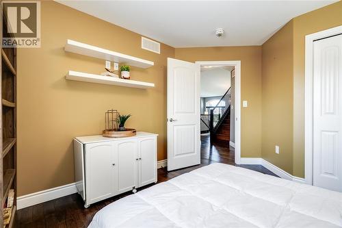 64 Valencia Drive, Chatham, ON 