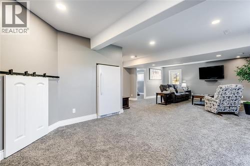 64 Valencia Drive, Chatham, ON 
