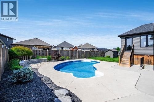 64 Valencia Drive, Chatham, ON 