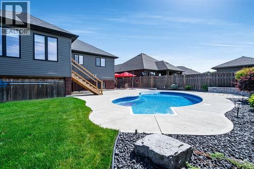 64 Valencia Drive, Chatham, ON 