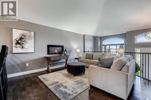 64 Valencia Drive, Chatham, ON 