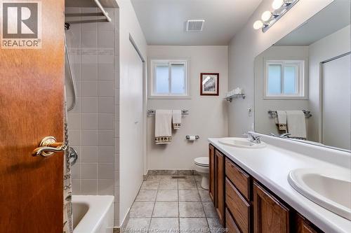 8418 Kingston, Windsor, ON 