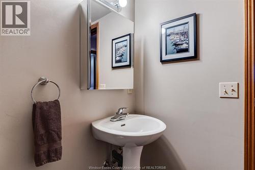 8418 Kingston, Windsor, ON 