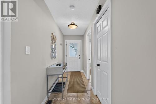 6 - 20 Windemere Place, St. Thomas, ON - Indoor Photo Showing Other Room