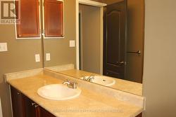 2nd FLOOR BATH - 