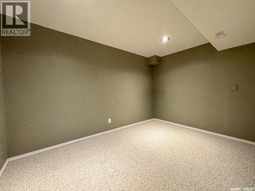 437 Russell Crescent, Swift Current, SK 