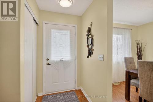 Foyer with double coat closet. - 3 Daphne Crescent, Ottawa, ON 