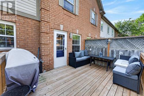 47 Milloy Place, Aurora, ON 