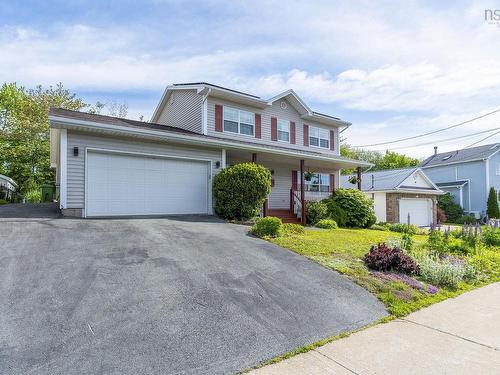 107 Lancaster Drive, Dartmouth, NS 