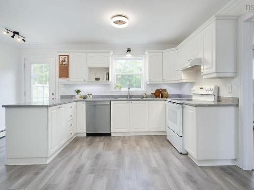 107 Lancaster Drive, Dartmouth, NS 