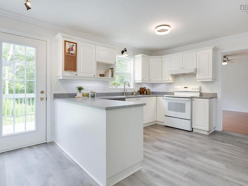 107 Lancaster Drive, Dartmouth, NS 